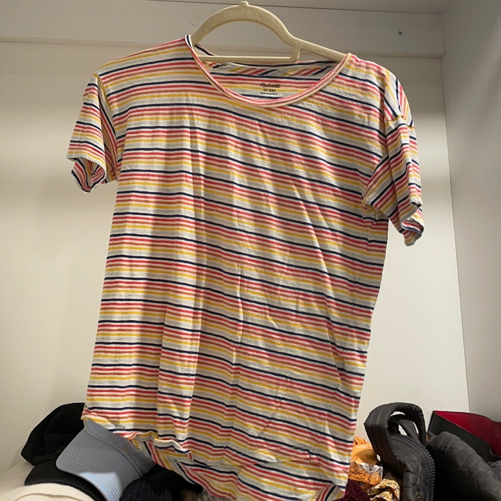 cute rainbow tee